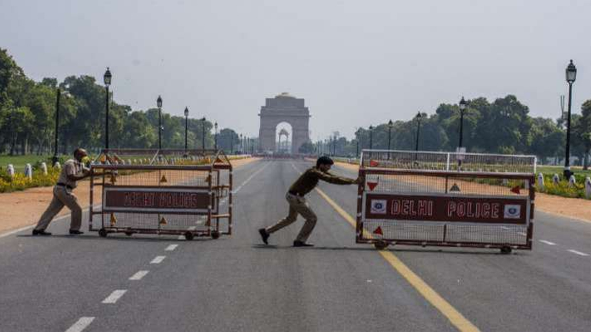 कोरोना संक्रमण २५ गुणाले फैलिएपछि दिल्लीमा ‘सप्ताहन्त कर्फ्यू’ घोषणा