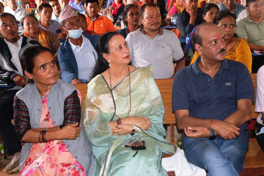 हुप्सेकोट गाउँपालिकामा स्वरोजगारमुखी क्षेत्रमा लगानी गर्न लगानीकर्ताहरुको चासो