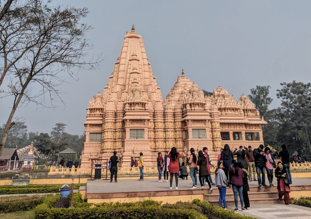 बयालिस लाखले अवलोन गरे शाश्वतधाम