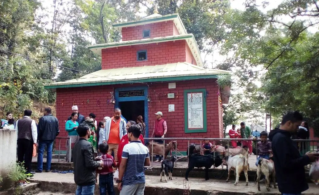 धार्मिक पर्यटनको गन्तव्य बन्दै नवलपरासीको महाराजा थान