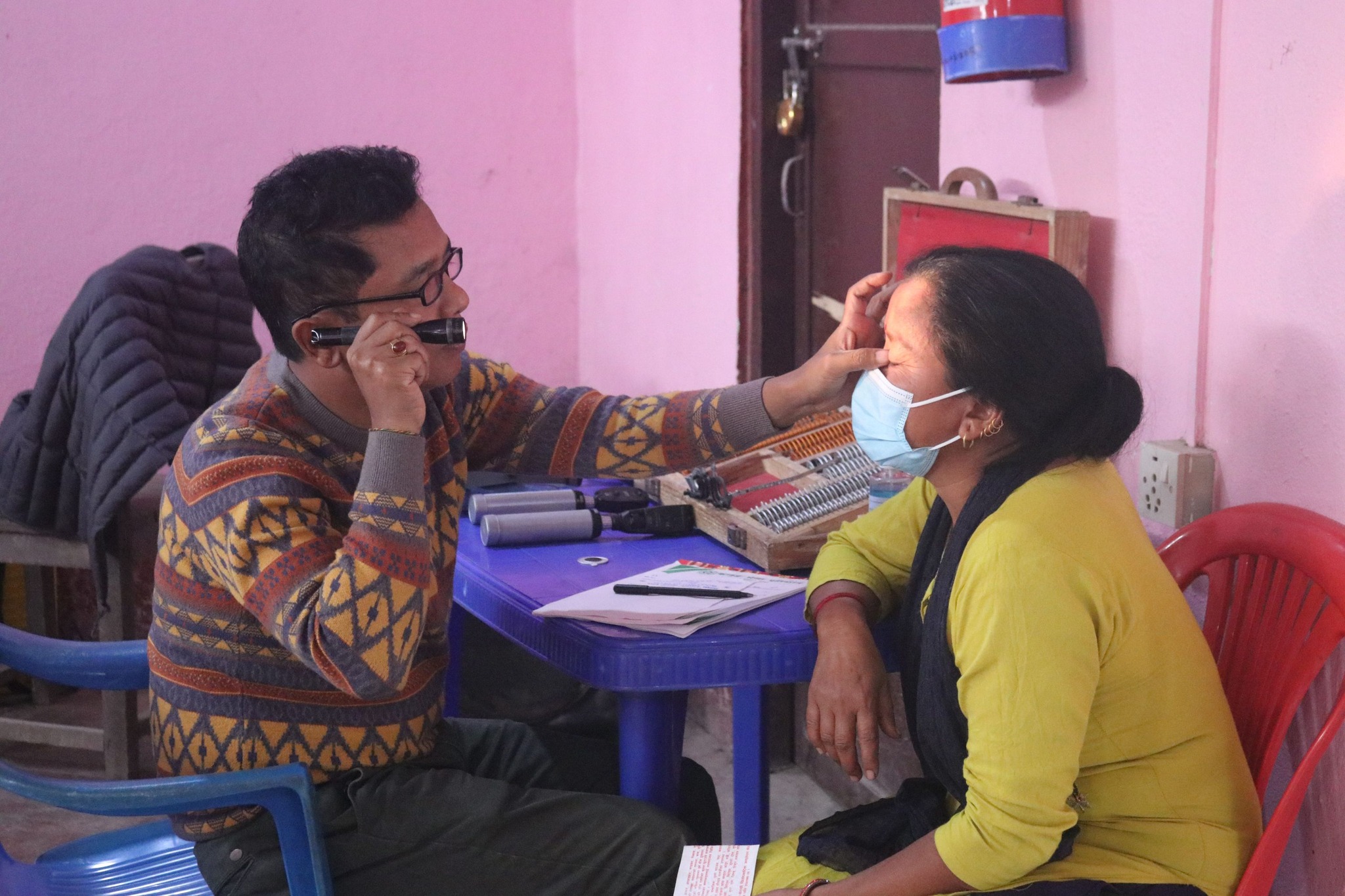 निःशुल्क स्वास्थ्य शिविरबाट २ सय ४४ जना लाभान्वित