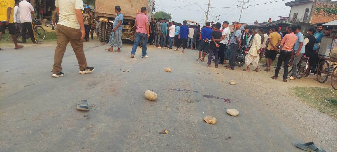 टिप्परको ठक्करबाट साईकल यात्रीको मृत्यु