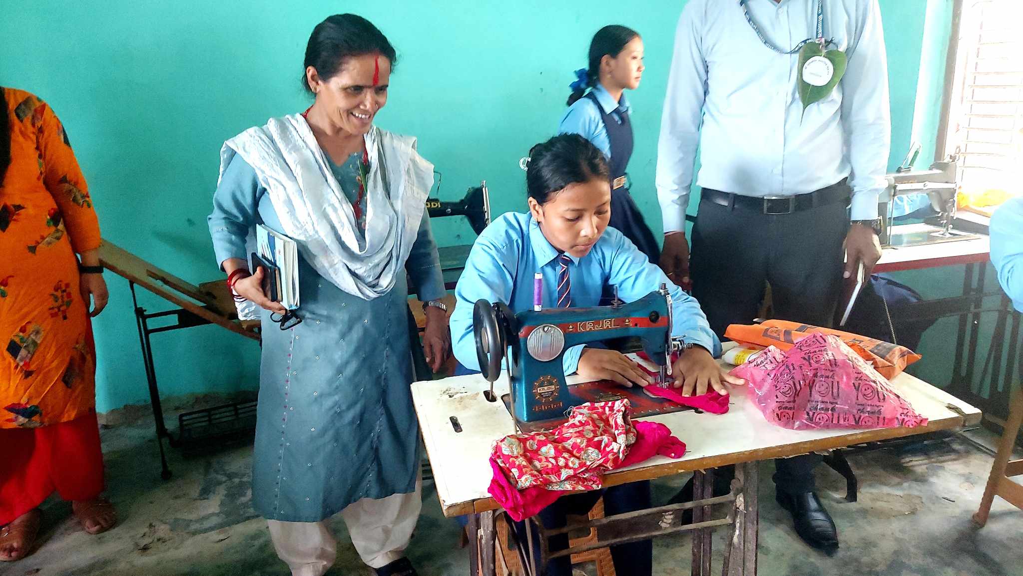 हुप्सेकोटका सबै विद्यालयमा पढ्दै कमाउदै कार्यक्रम सञ्चालन