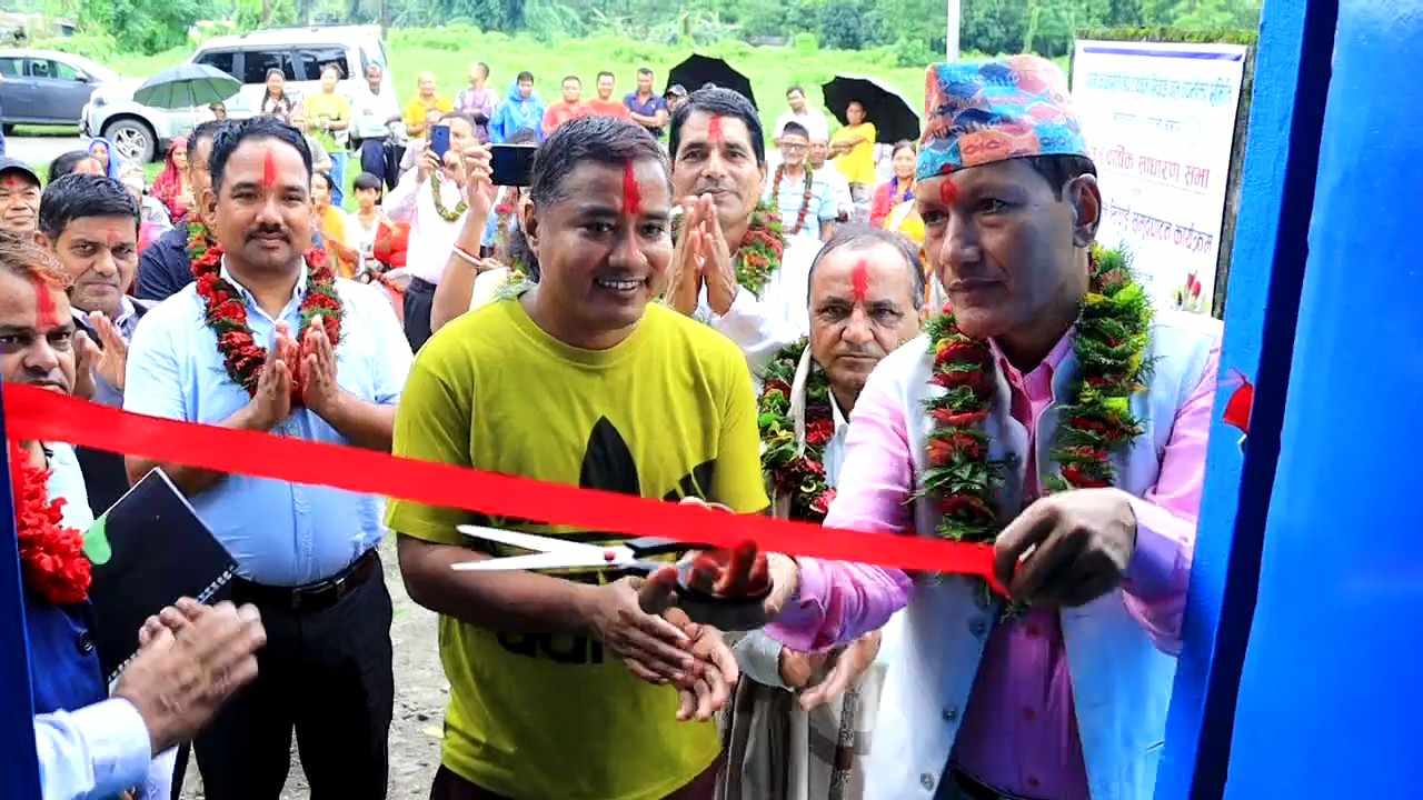 नवलपुरमा साढे ८६ लाखको लागतमा डिप बोरिङ सञ्चालनमा ।