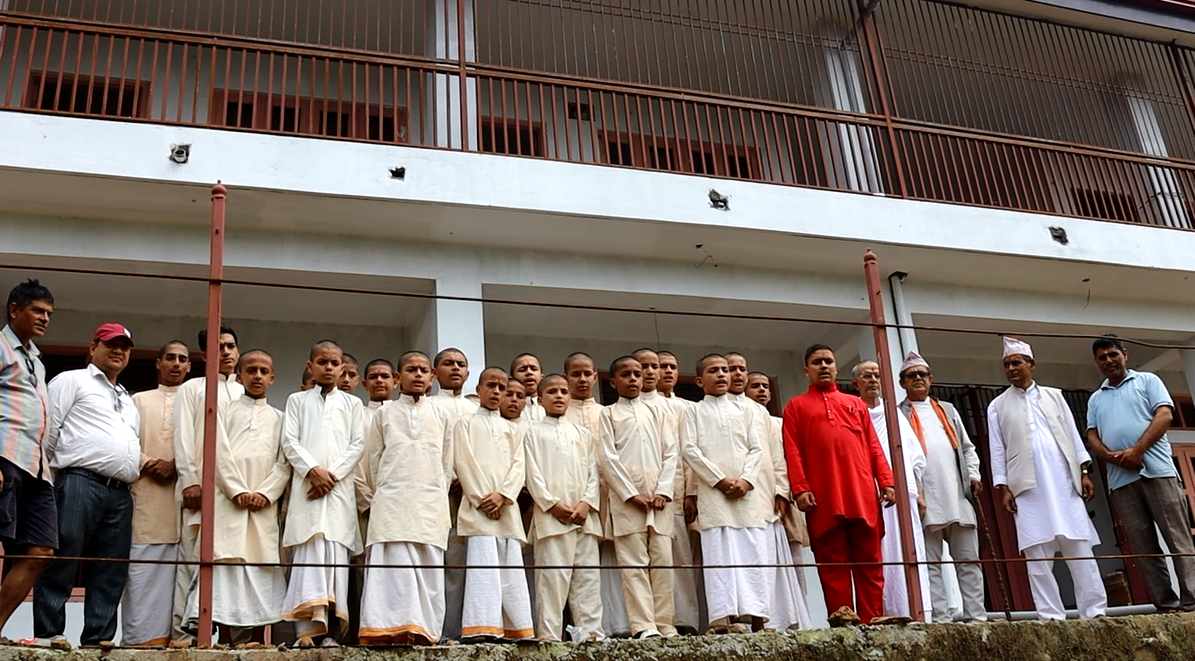 मौलाकालिका संस्कृत विद्यापीठ गुरुकूलमा अनुशासनसँगै व्यावहारिक ज्ञान