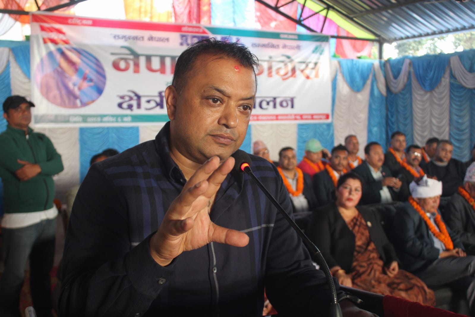 असन्तुष्ट नागरिकको शक्तिलाई दुरुपयोग गर्न लागियो : गगन थापा