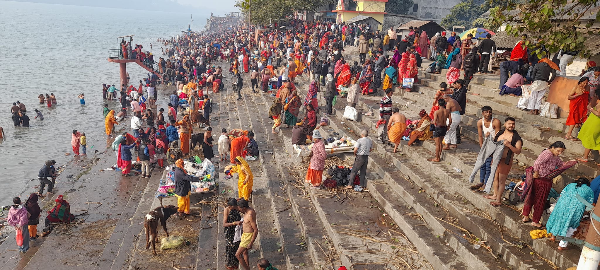 त्रिबेणी धाममा माघे औंसी मेला, श्रद्धालुहरुको घुईचोँ