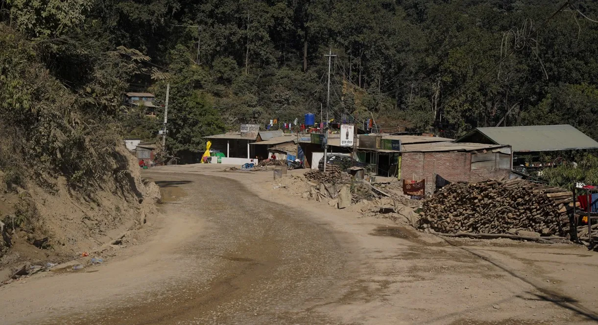 धुलोले दाउन्नेको व्यापार चौपट