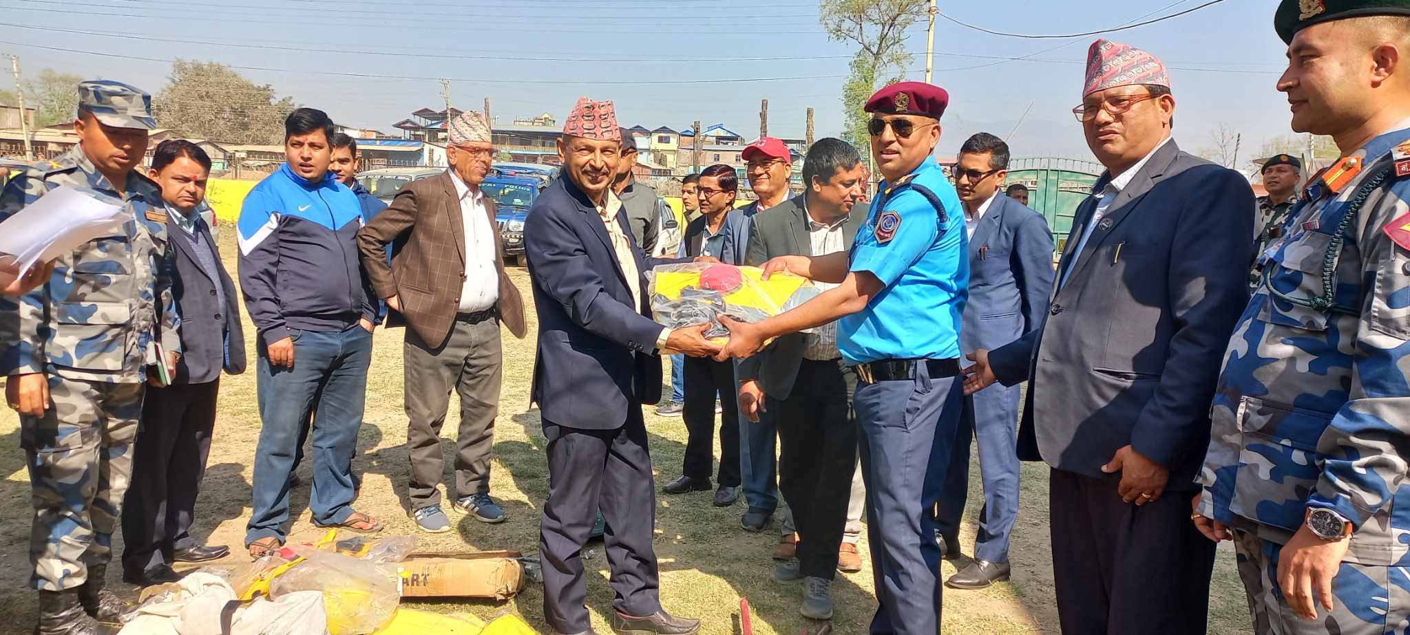 वन डढेलो रोकथामका लागि आज देखि विशेष अभियान सुरु