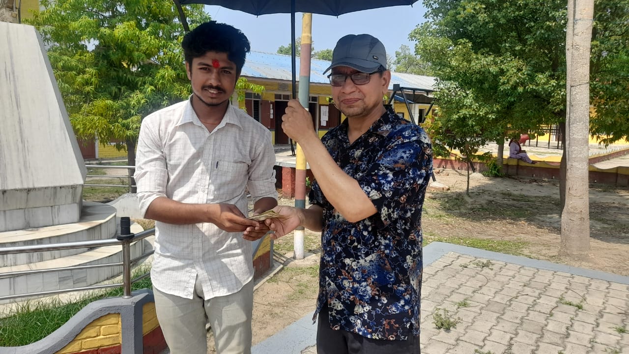 जन्मदिनको अवसरमा विद्यालयमा अक्षयकोष स्थापना 