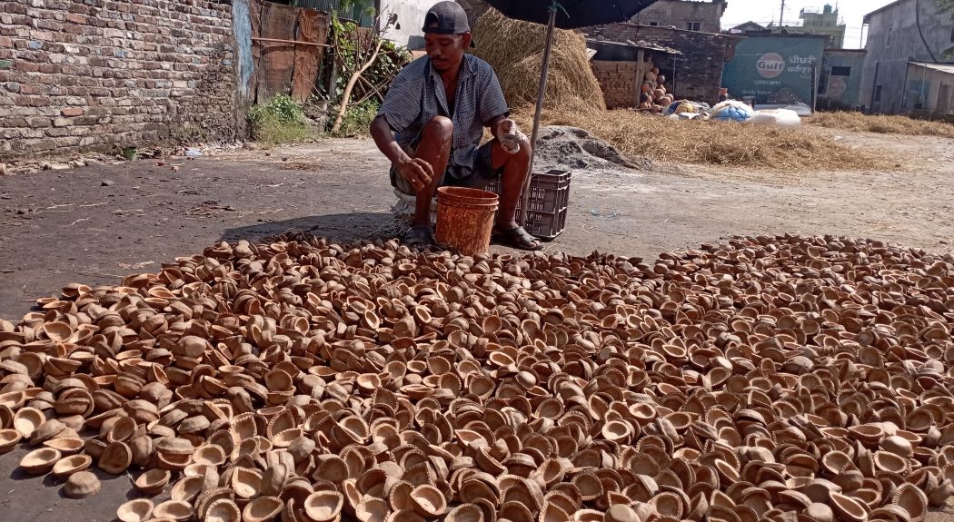 माटोको पाला बनाउन भ्याइनभ्याइ
