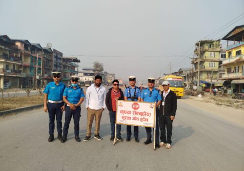 नवलपुरमा यातायात कार्यालय र ट्राफिक प्रहरीको  संयुक्त चेकजाँच 