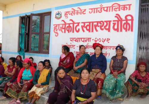 हुप्सेकोटको मौलाथरमा निःशुल्क स्वास्थ्य शिविर