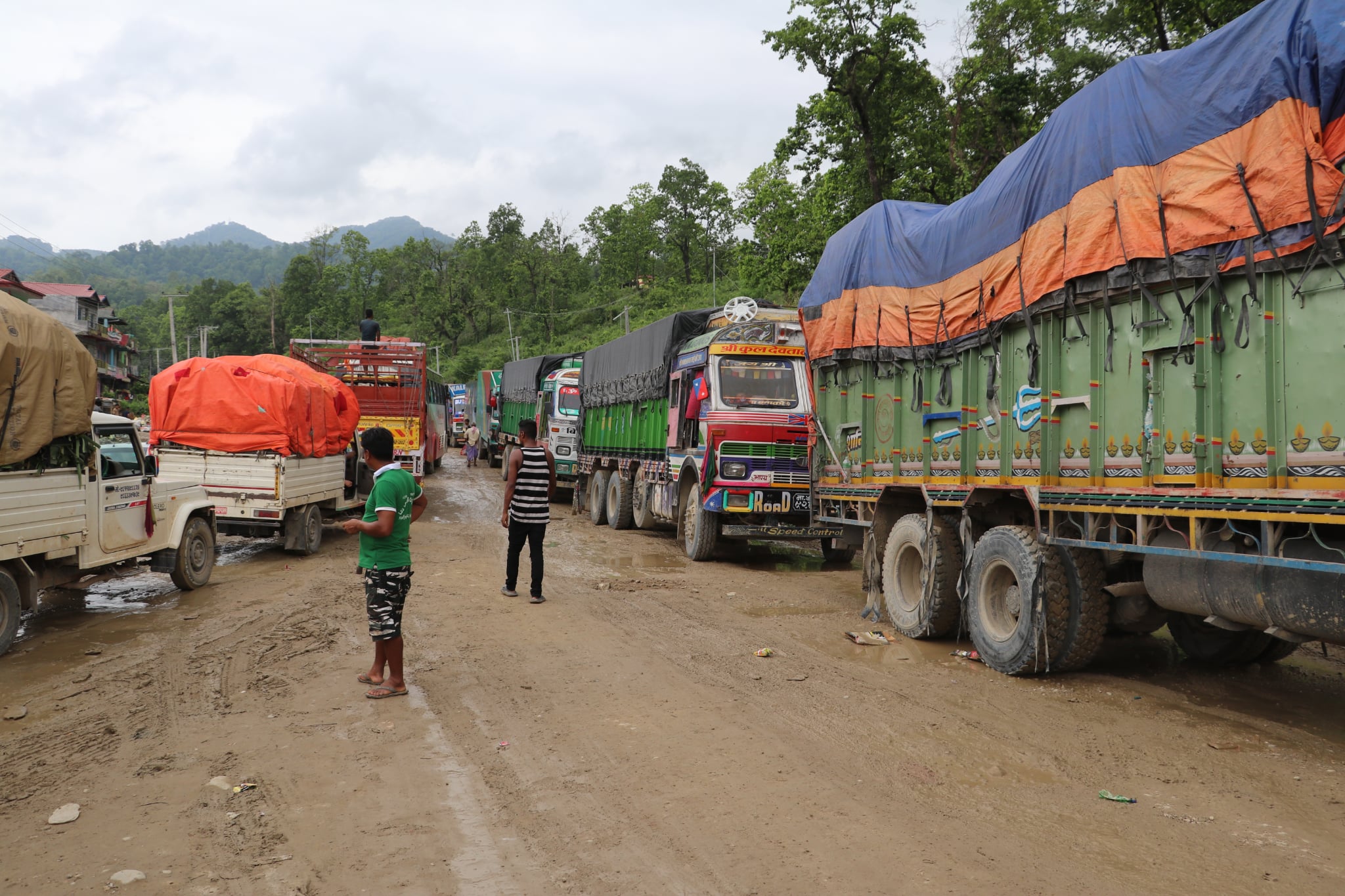 बुटवल–नारायणगढ सडकः एक वर्षमै ६३ पटक बन्द भयो दाउन्ने खण्ड