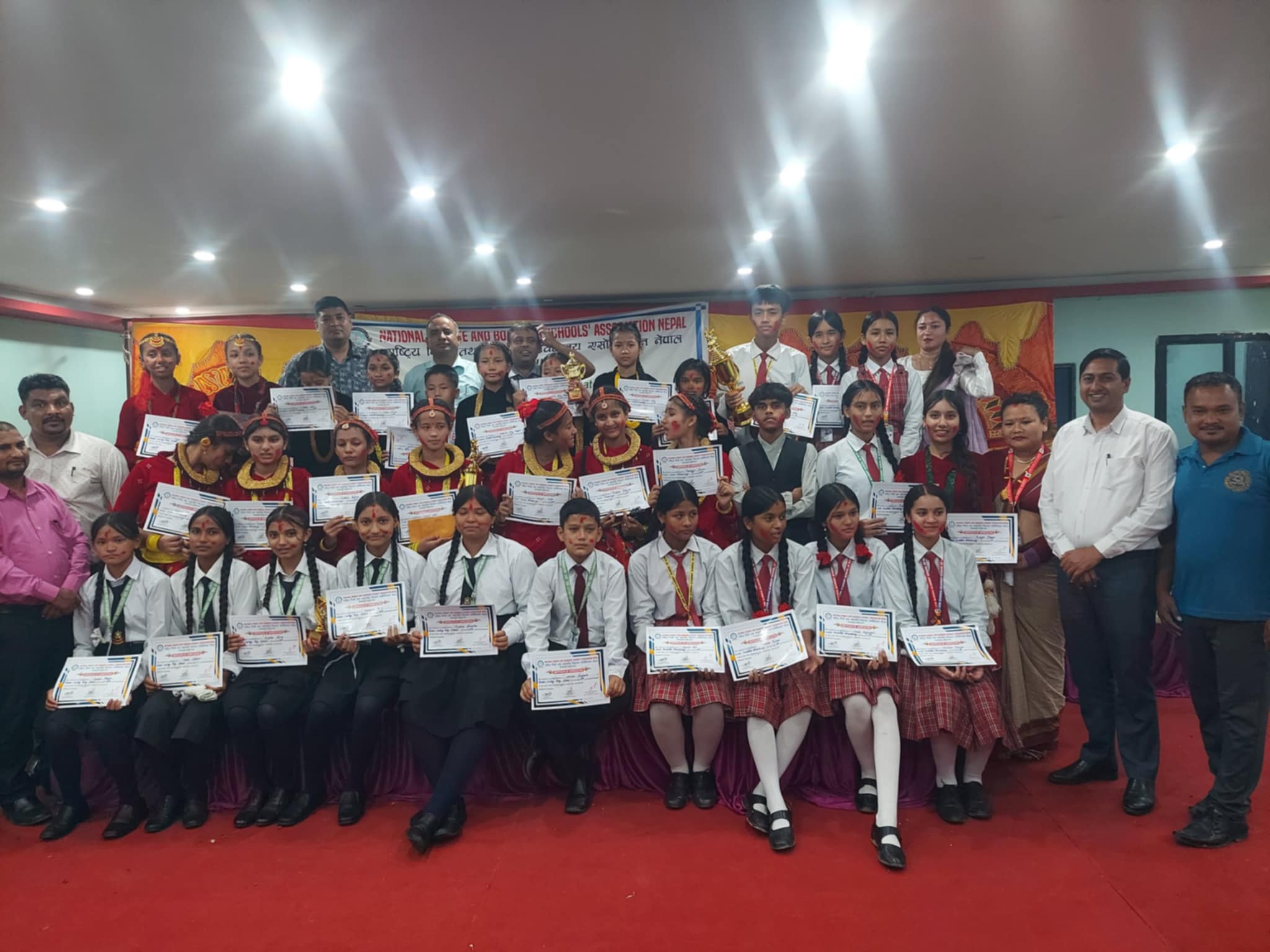नेशनल प्यावसन नवलपुरद्वारा विद्यार्थी सम्मान तथा तीज गीत र समाचार वाचन प्रतियोगिता सम्पन्न