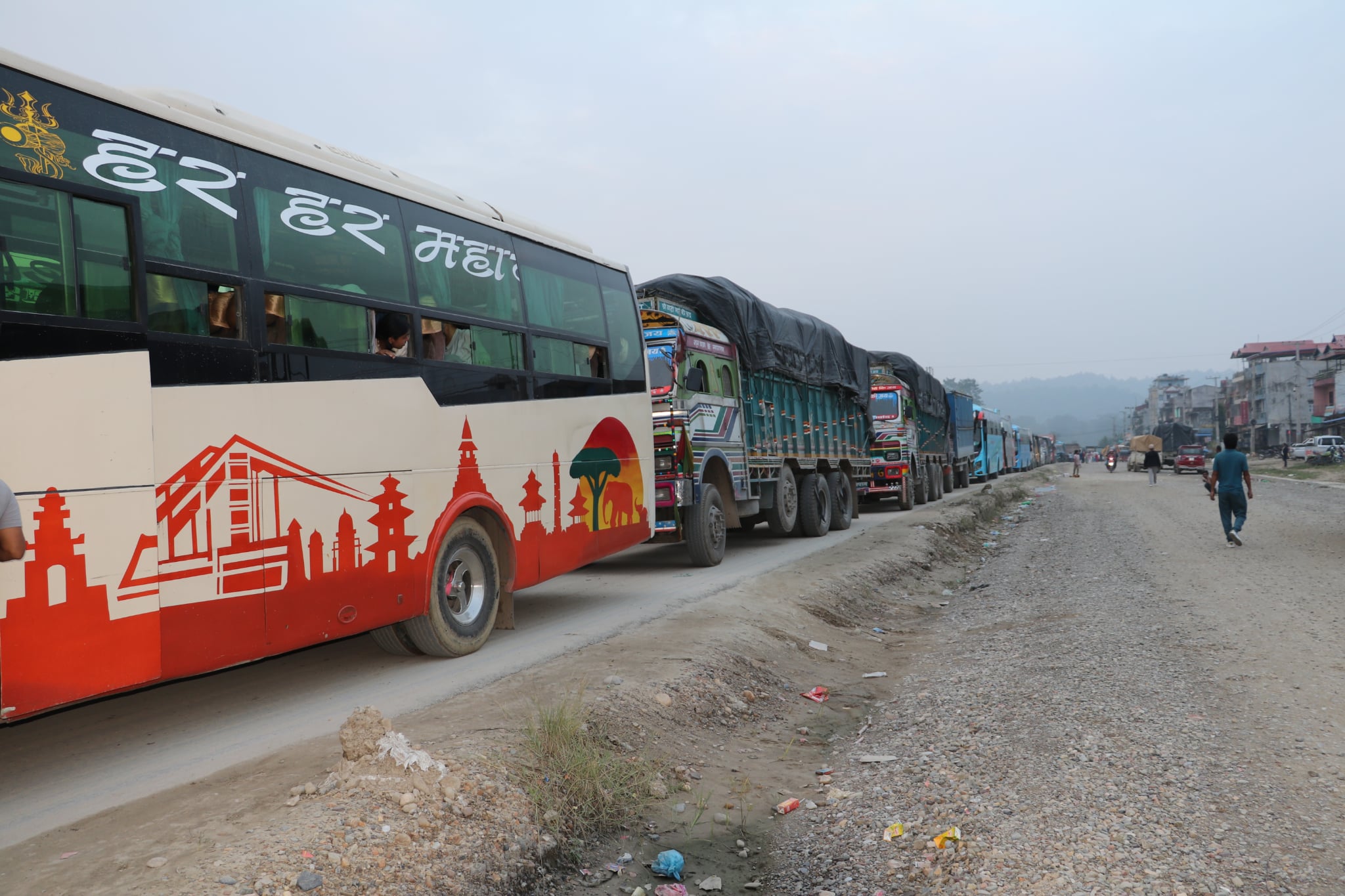 दाउन्नेको सवारी जाम हट्न सकेन