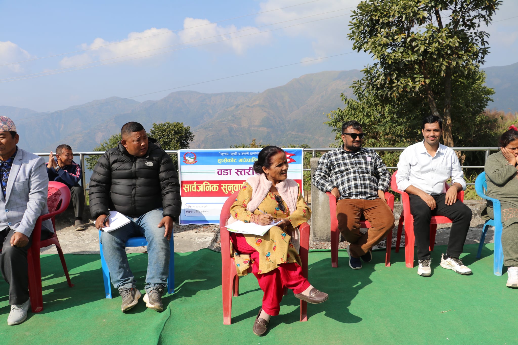 हुप्सेकोट गाउँपालिका–६ मा वडा स्तरीय अन्तरक्रिया सम्पन्न